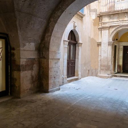 Vakkia - Ortigia Holiday Home Syracuse Екстер'єр фото